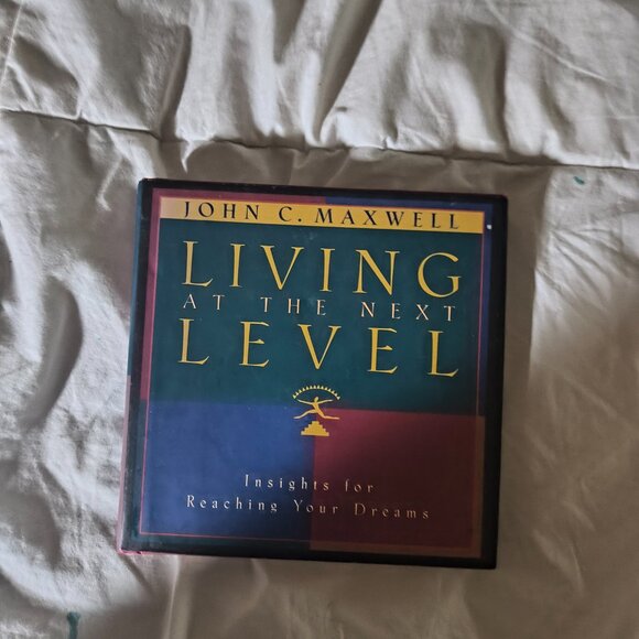 Massive Used Book Lot for Sale! Dive into Your Next Read! - Picture 9 of 16